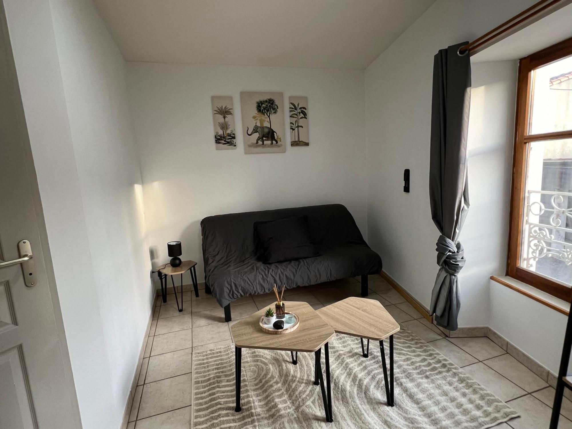 Studios A Valence, Drome Valence  Esterno foto